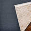 Tapis beige antidérapant tissé à motif numérique moderne lavable à la machine