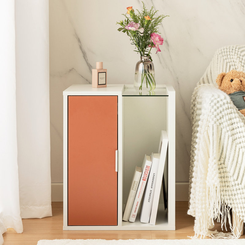 Lafabre End Table
