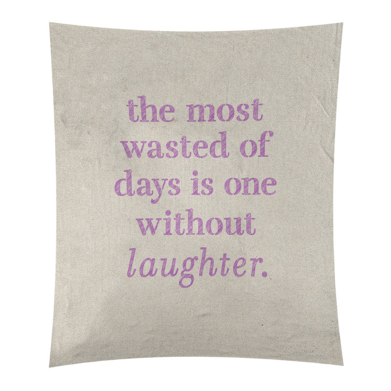 Tapisserie en polyester pour citation de rire, H 27,5 po x l 37,5 po, Blanc / violet