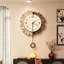 Horloges murales en bois à pendule, motif floral ondulé bicolore-812056293