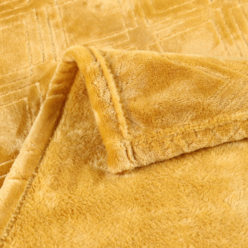 Couverture molletonnée en polyester moelleux Alaska, Lit simple, Doré