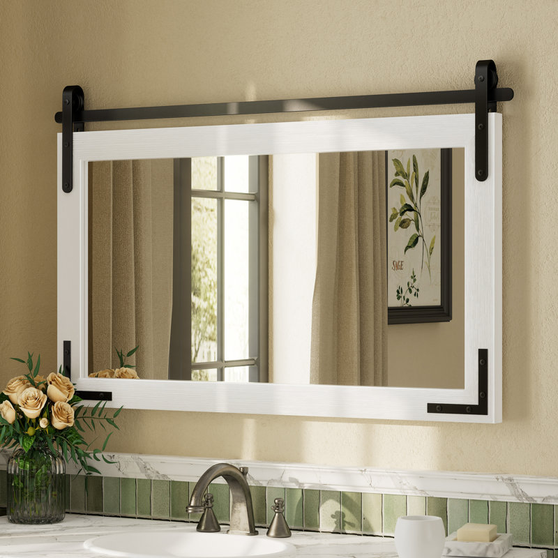Miroir mural Amara Rustic Farmhouse, 40 po x 26 po; Horizontale, Blanc
