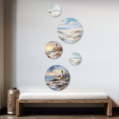 Coastal Light House Charm in Winter I - Coastal Light House, ensemble d'art mural rond de 5 lumières Coastal Light