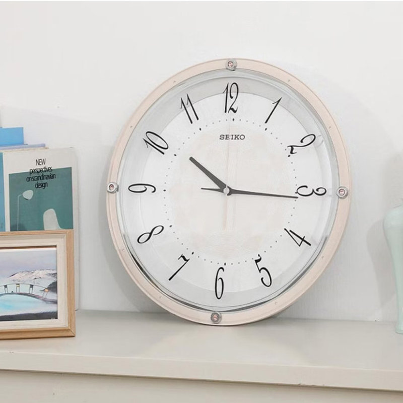 White Round Analog Wall Clocks