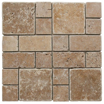 Carrelage mosaïque en travertin Versailles