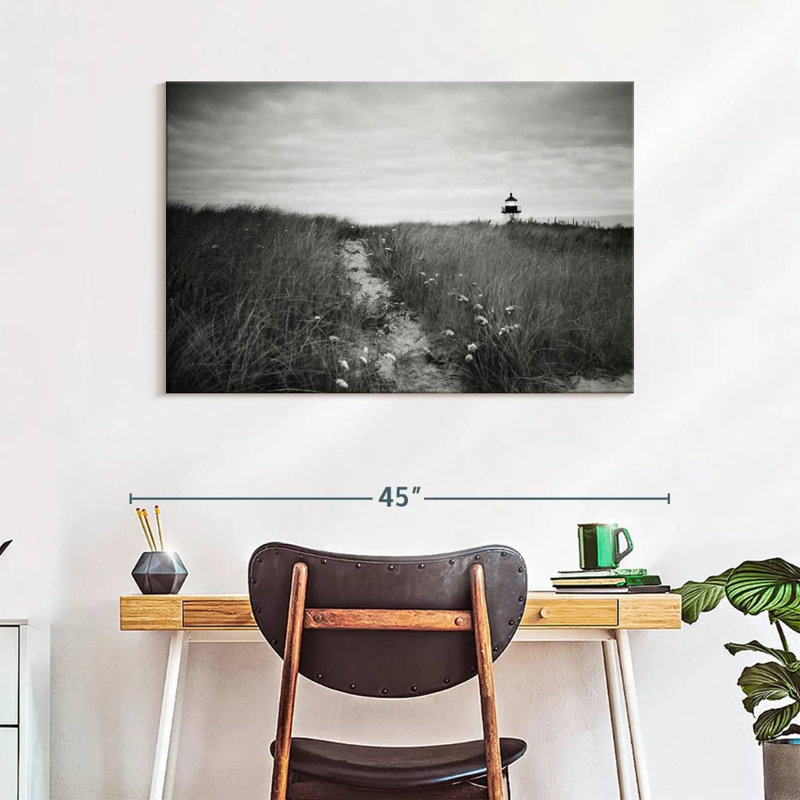 Nicci Nantucket Light, 26" H x 39" W