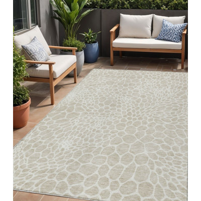 HomeRoots 5' X 8' Beige And Ivory Geometric Washable Indoor Outdoor Area Rug