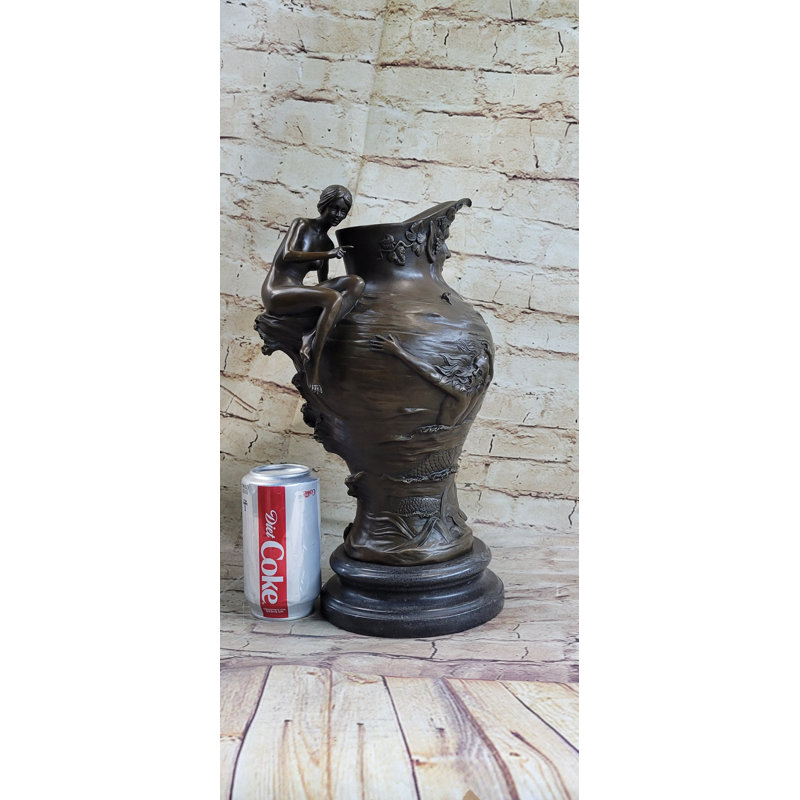 Figurines et sculptures zakele