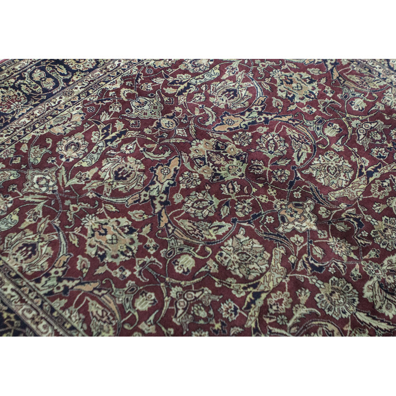 Wool Oriental Area Rug in Wine/Navy