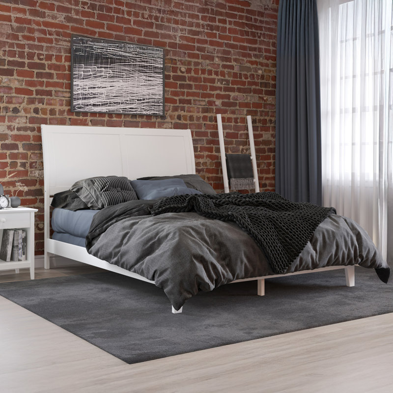 Martinsburg Solid Wood Foundation Bed