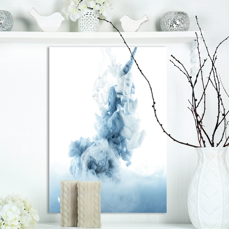 «White Paint Spalshés in Water», reproduction d'art contemporain sur toile tendue, H 20 po x l 12 po x P 1po