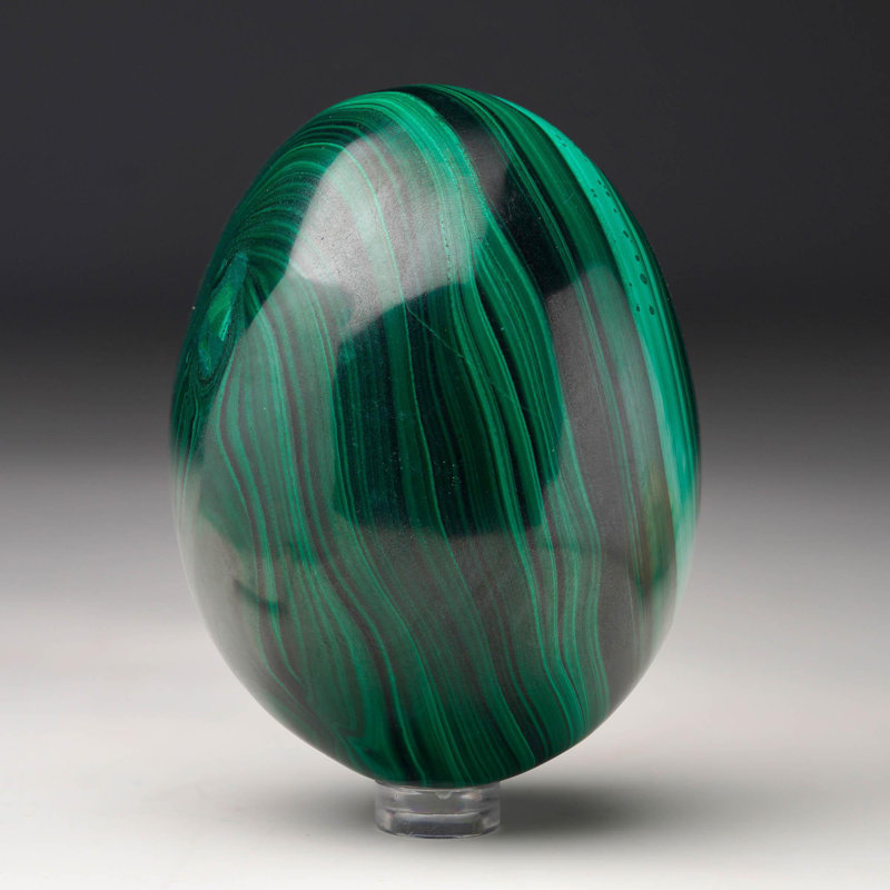 Grand œuf de malachite poli à la main