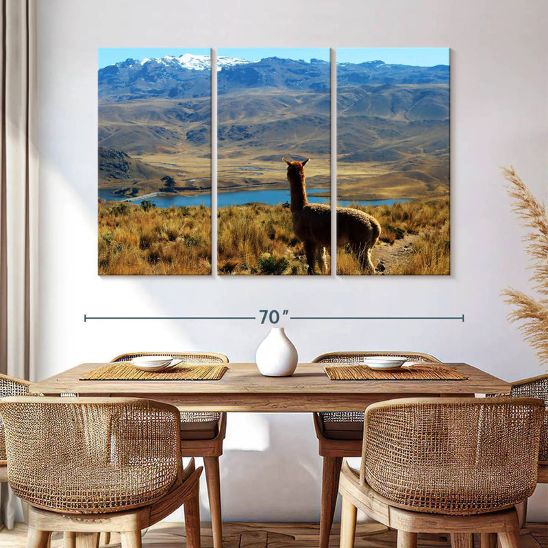 Brampt Lakeside Alpaca, 28" H x 45" W