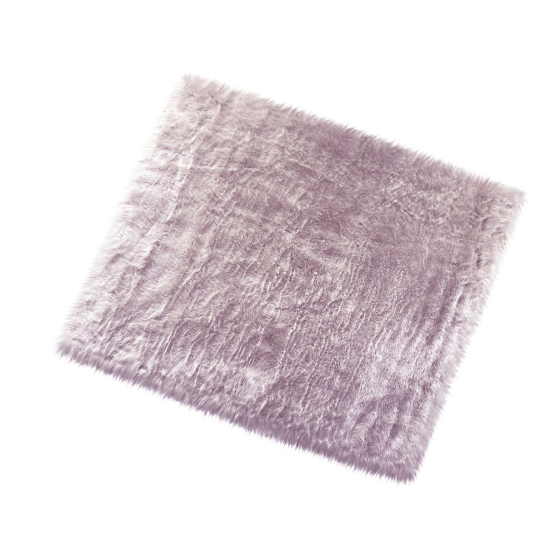 Mar Vista Faux Sheepskin Indoor Rug, Square 2'6"