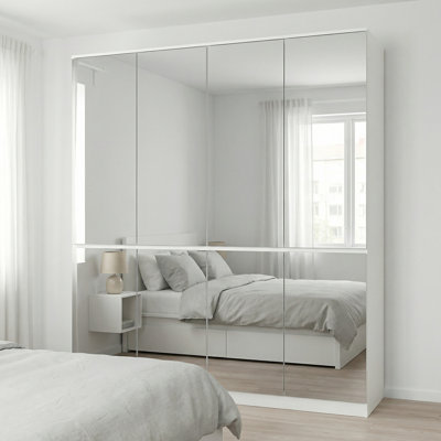 Manius 63 " W Armoire