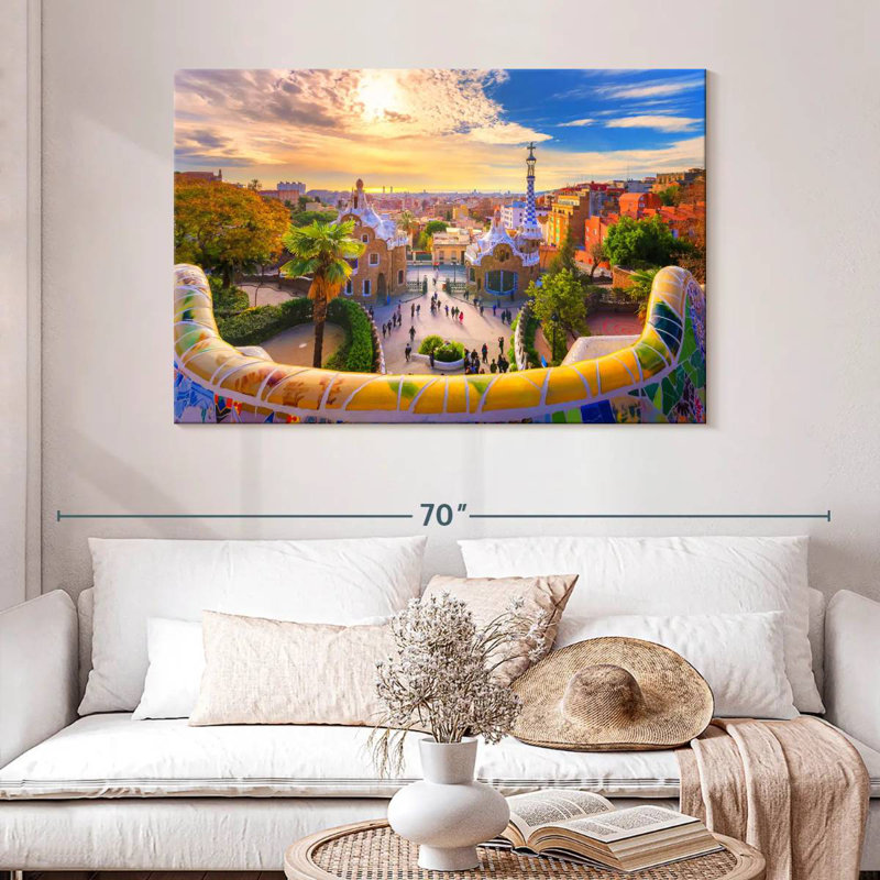Park Guell In Barcelona, H 32 po x l 48 po