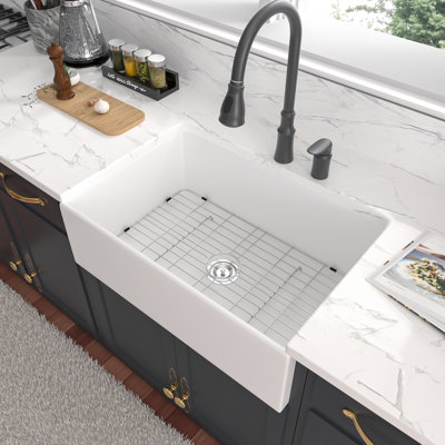 33" L X 18" W Single Bowl Ceramic Farmhouse / Apron Kitchen Sink