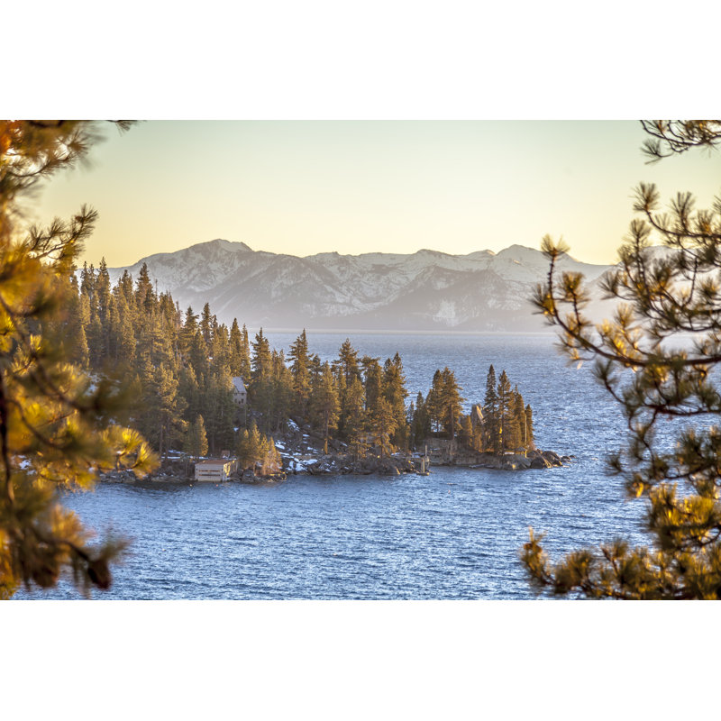 Lake Tahoe - Photographie sur toile tendue, H 32 po x l 48 po