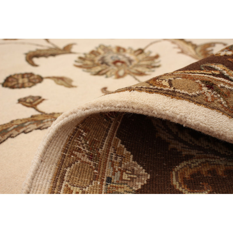 Tapis zone en laine beige/brune 6 pi x 9 pi à la main one-of-kind noué la 2010 aubousson Izmir