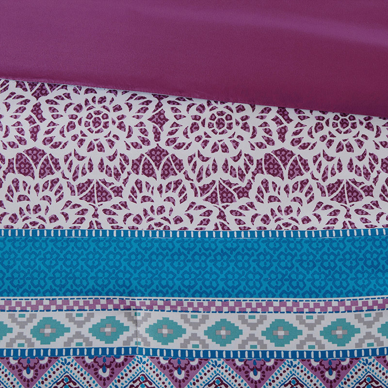 Full/Queen Comforter Set