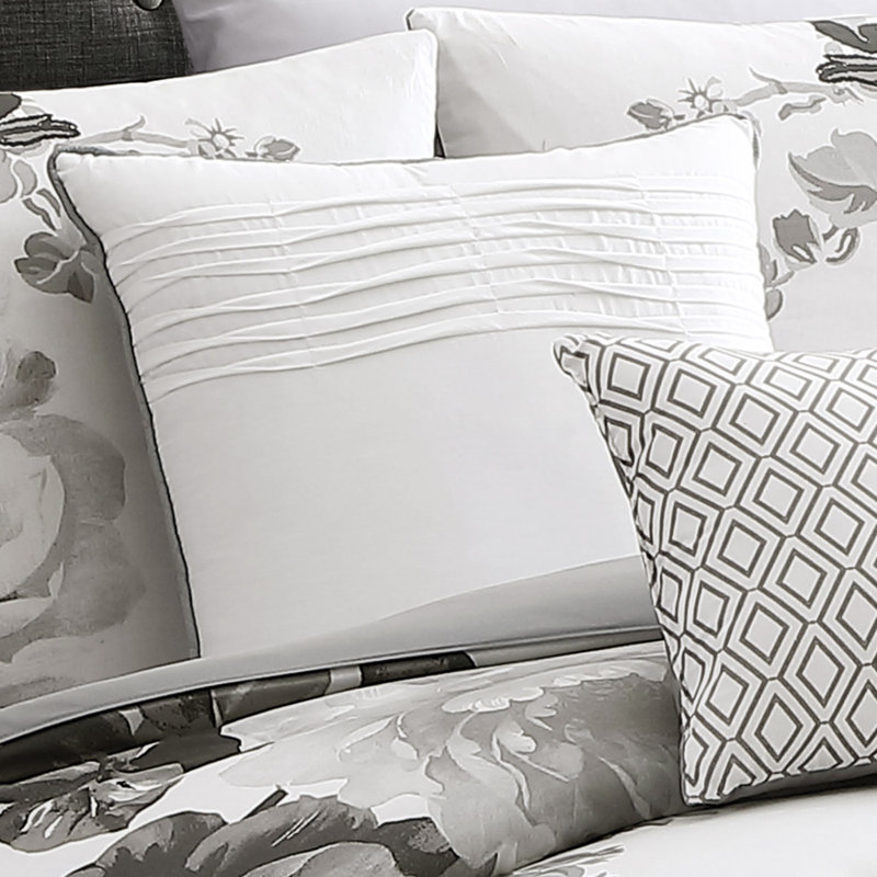 Ridgely Black and Gray Cotton Queen Comforter Set