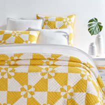 Sensational B.M.W Art Quilt Bedding Set - TrendySweety