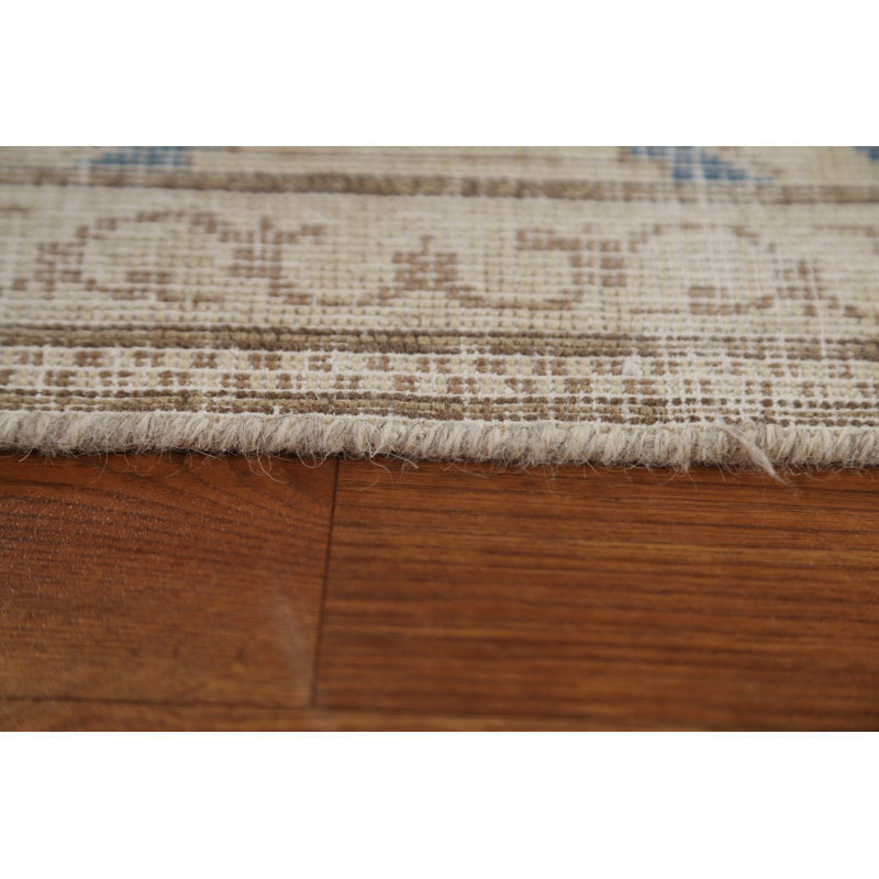 Tapis à motif géométrique Kari Anarii