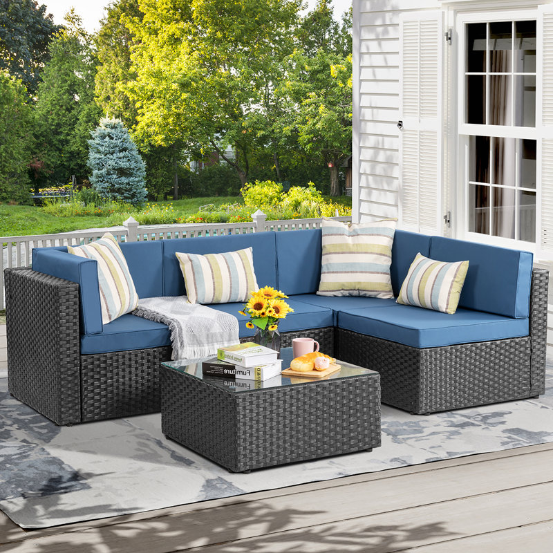 Diamondville 4-Person Outdoor Seating Group with Cushions, Navy