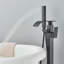 Robinet de baignoire autoportant Robinet de baignoire à fixation au sol Robinet mélangeur Robinets de douche-101678132