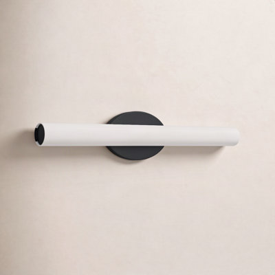 Delphine Single Light Dimmable Bath Bar