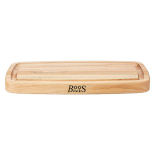https://assets.wfcdn.com/im/84548180/resize-h310-w310%5Ecompr-r85/2590/259043059/john-boos-chefs-15-edge-grain-reversible-maple-wood-cutting-board-with-groove.jpg