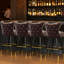 Tabouret de bar pivotant à boutons touffeté Cowboy-117321623