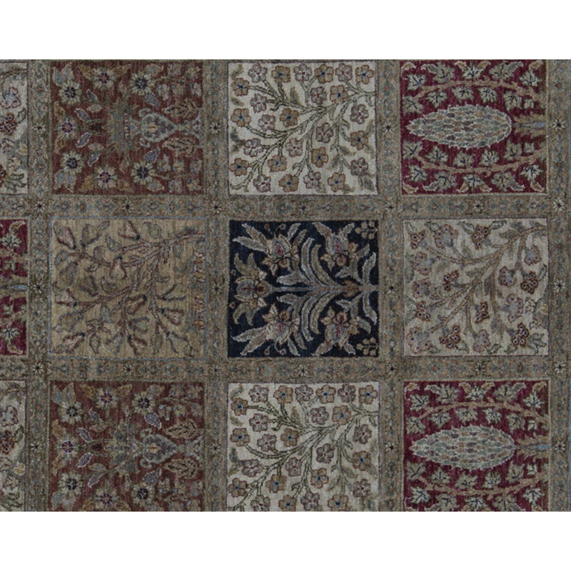 Wool Oriental Area Rug in Brown/Ivory/Burgundy