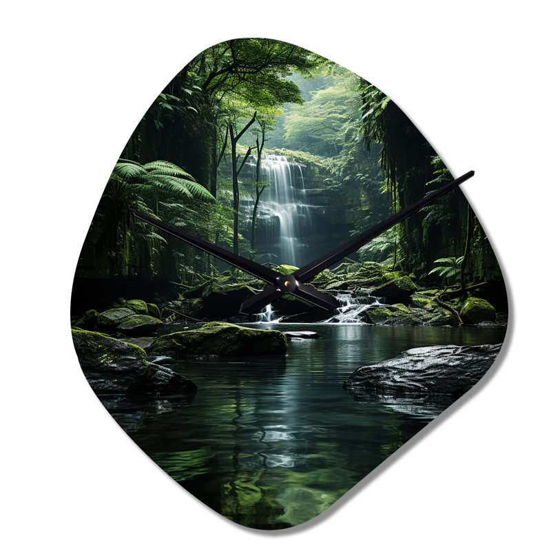 «Waterfall Hidden Oasis Forest II» - Horloge murale en forme de cascade, Petit