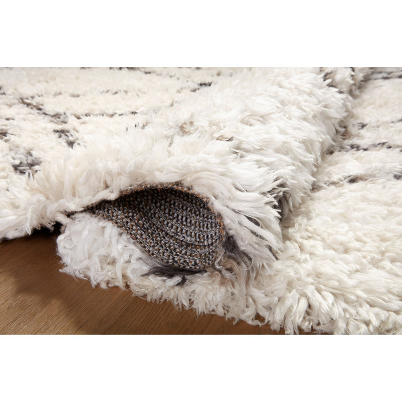 Ivory and Bark Geometric Synthetic Area Rug, 3'-11" x 5'-6"