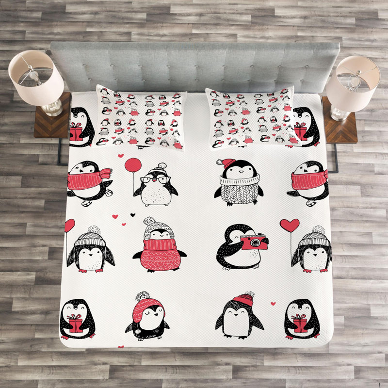 Polyester Coverlet, Queen Coverlet + 2 Shams