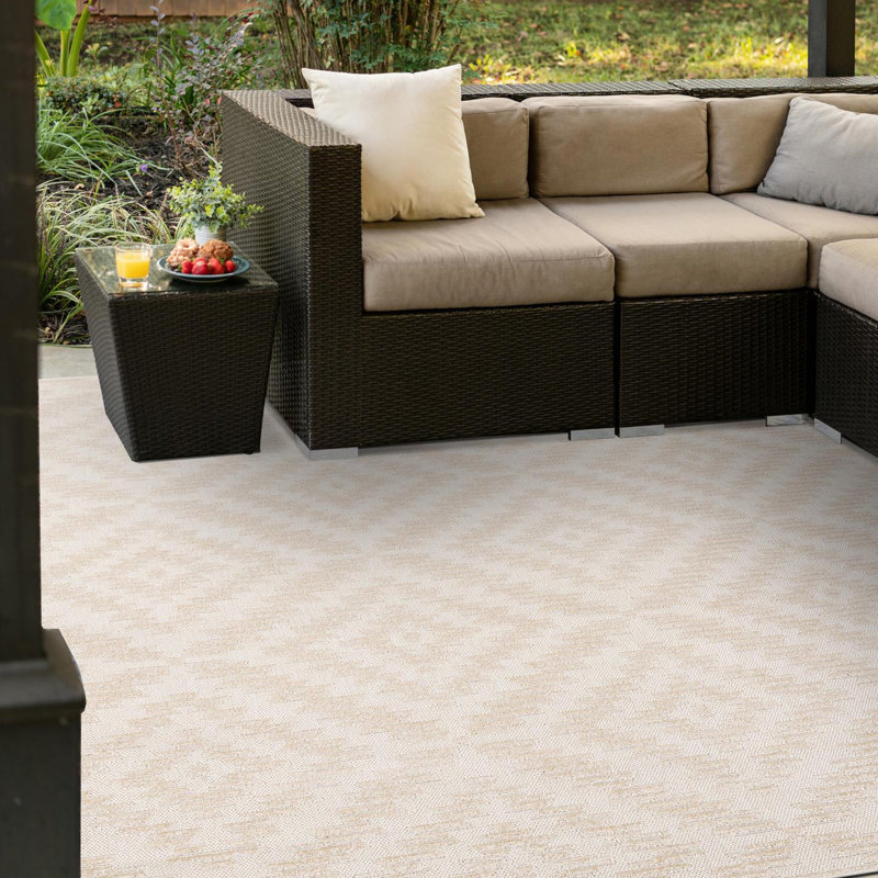 Tapis intérieur / extérieur Sabrina Soto Zigzag, Carré 7 pi 10 po