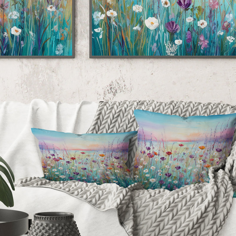 Coussin Wild Flowers Meadows II - imprimé champ de fleurs