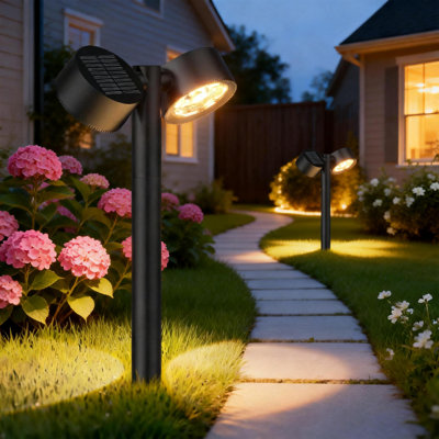 Lumières solaires doubles à double tête imperméables, 2 lumières solaires à DEL plus lumineuses, lumières de jardin solaires extérieures jusqu'à 12 heures pour un sentier de jardin