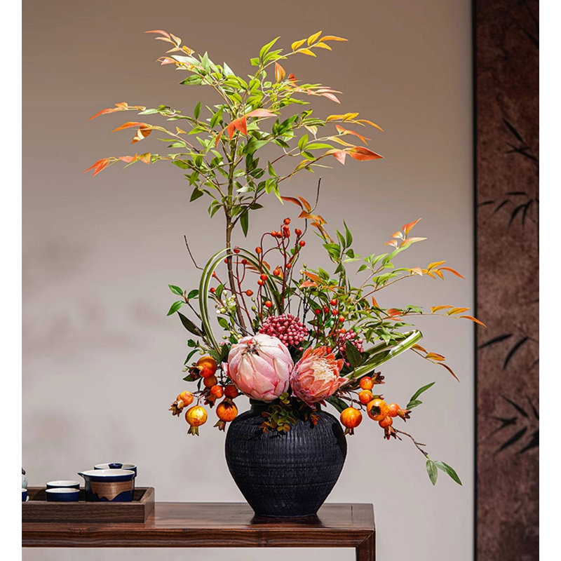 Composition de style oriental en composite de fleurs artificielles de style oriental