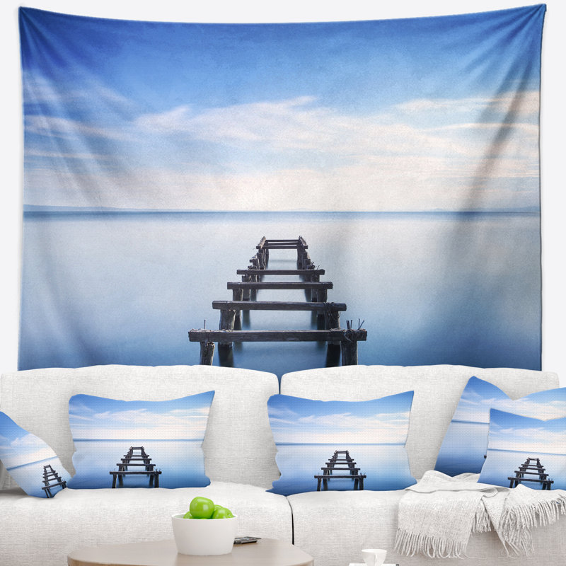 La jetée de paysage marin reste dans la tapisserie du lac bleu, H 32 po x l 39 po