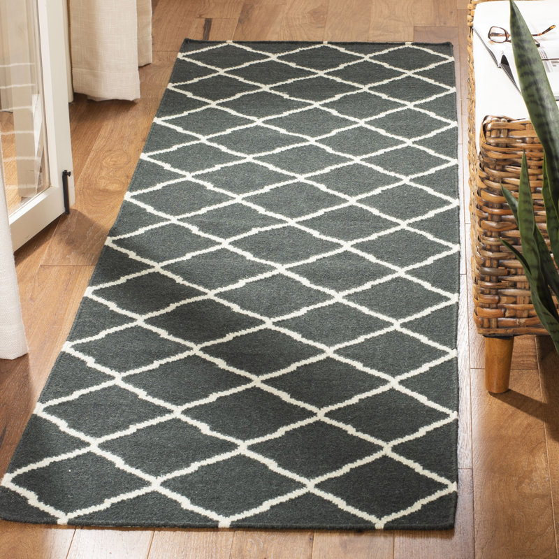 Rodgers Hand Woven Flat Weave Wool Geometric Rug, Runner 2'6" x 8'