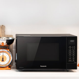 20L 800w Solo Microwave Black