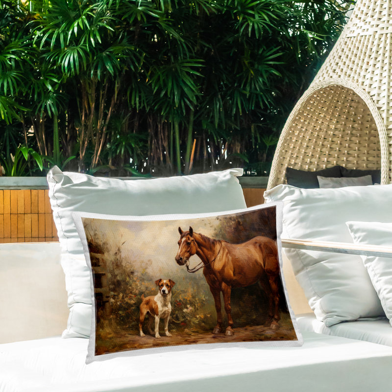 Coussin d'extérieur imprimé cheval et chien dans la nature par Petal Prints Design