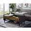Table basse Axel avec faux marbre imprimé et finition noire avec plateau relevable