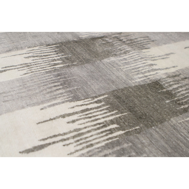 Hand-Knotted High-Quality Silver Area Rug
