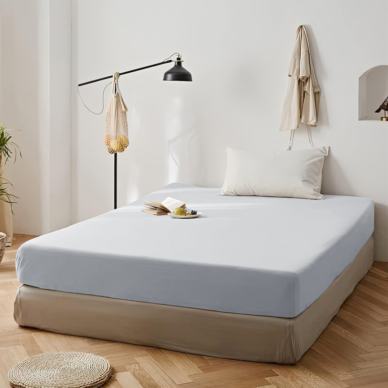 Super Soft Microfiber Deep Pocket Fitted Sheet, Kingsize (5'), White