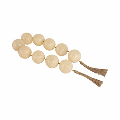 Sagebrook Home 46" Swirled 3" Resin Beaded Garland, White
