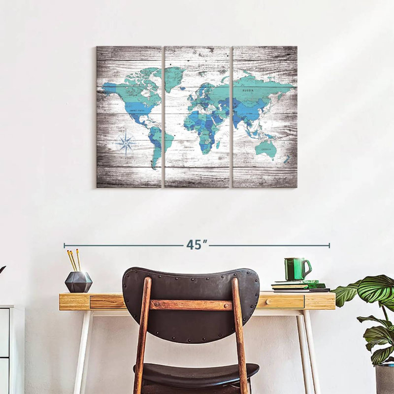 «Aged World Map XXX», ensemble de 3 reproductions sur toiles par Jorge S, H 24 po x l 38 po x P 1,25 po