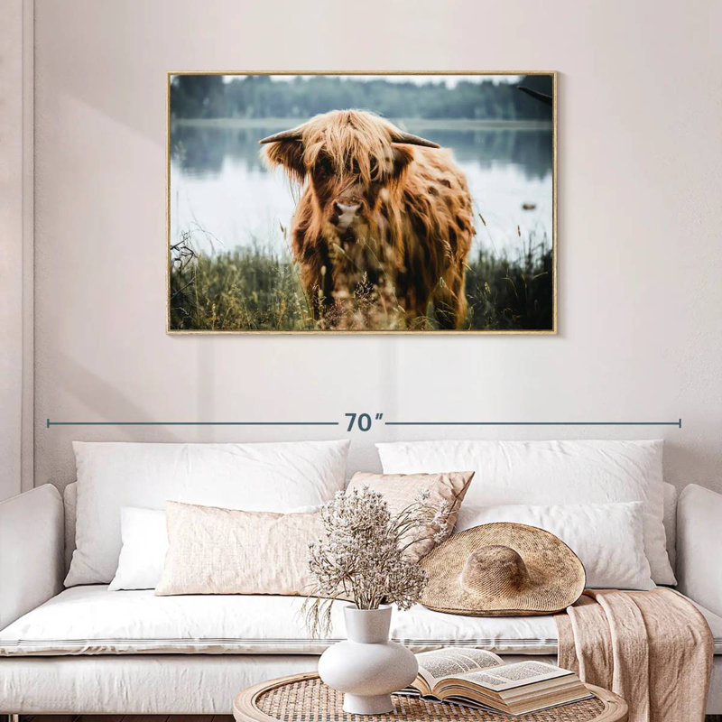 Vache Lakeside Highland, Cadre flottant en bois naturel, 43 po x 29 po